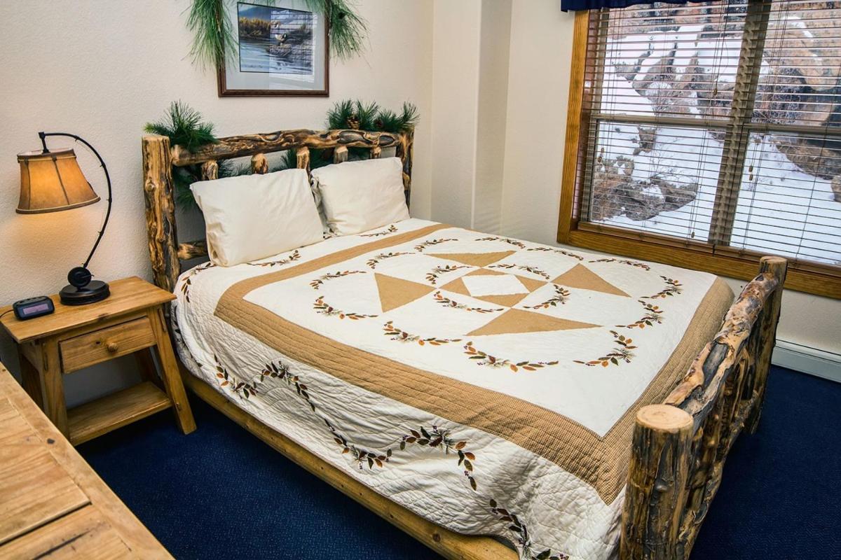 Timber Creek Chalets- 8 Chalet エステス・パーク エクステリア 写真