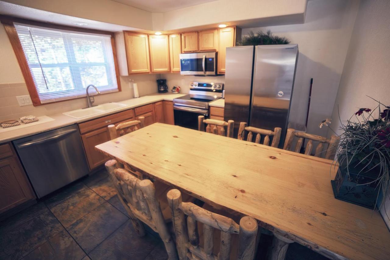 Timber Creek Chalets- 8 Chalet エステス・パーク エクステリア 写真