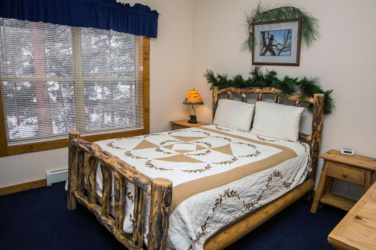Timber Creek Chalets- 8 Chalet エステス・パーク エクステリア 写真